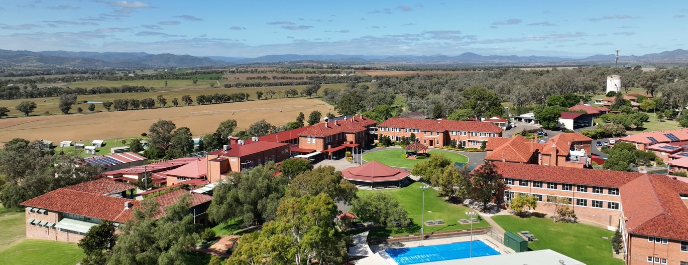 Farrer School Grounds