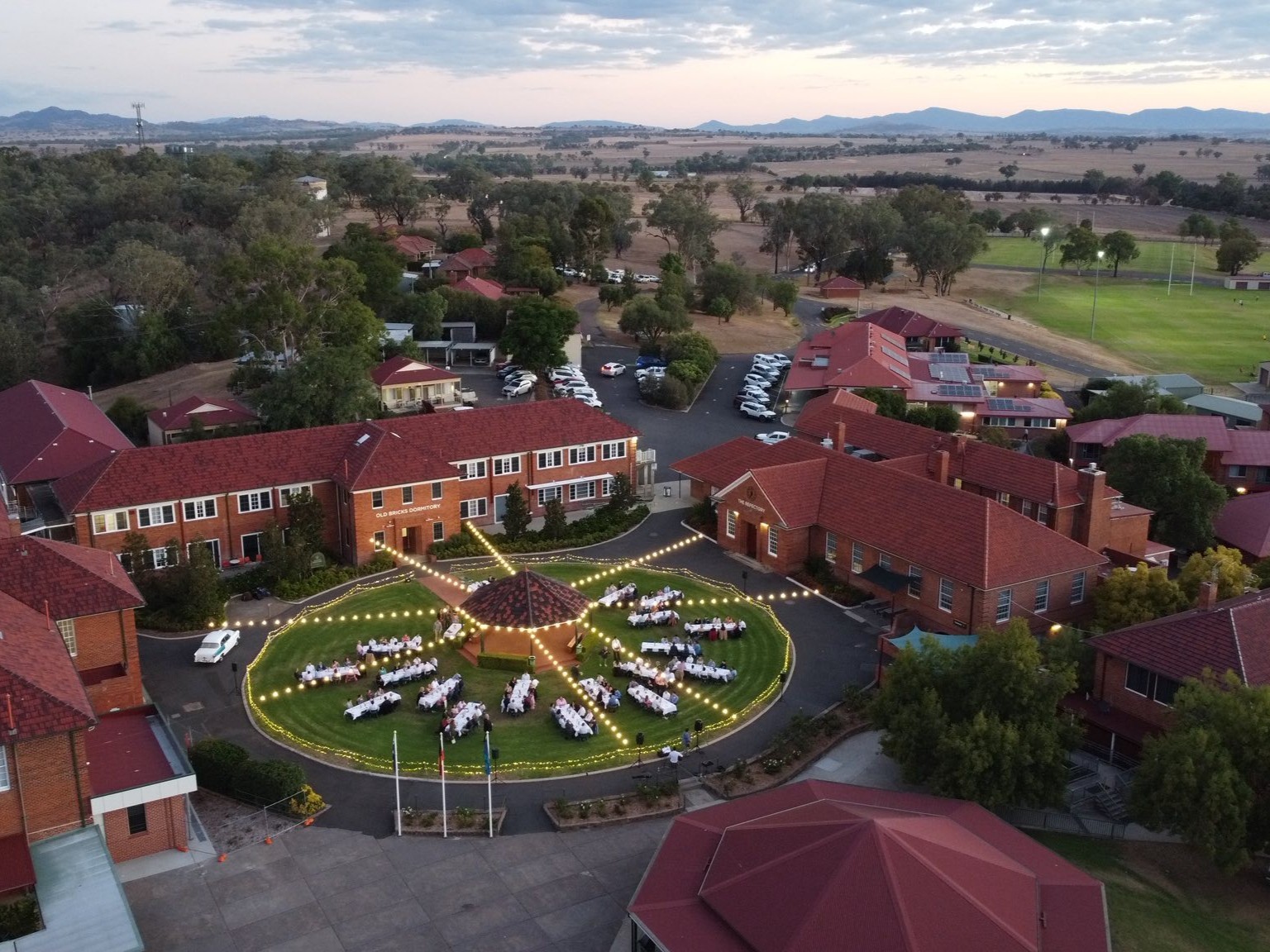 Yr 12 Mother & Son Dinner